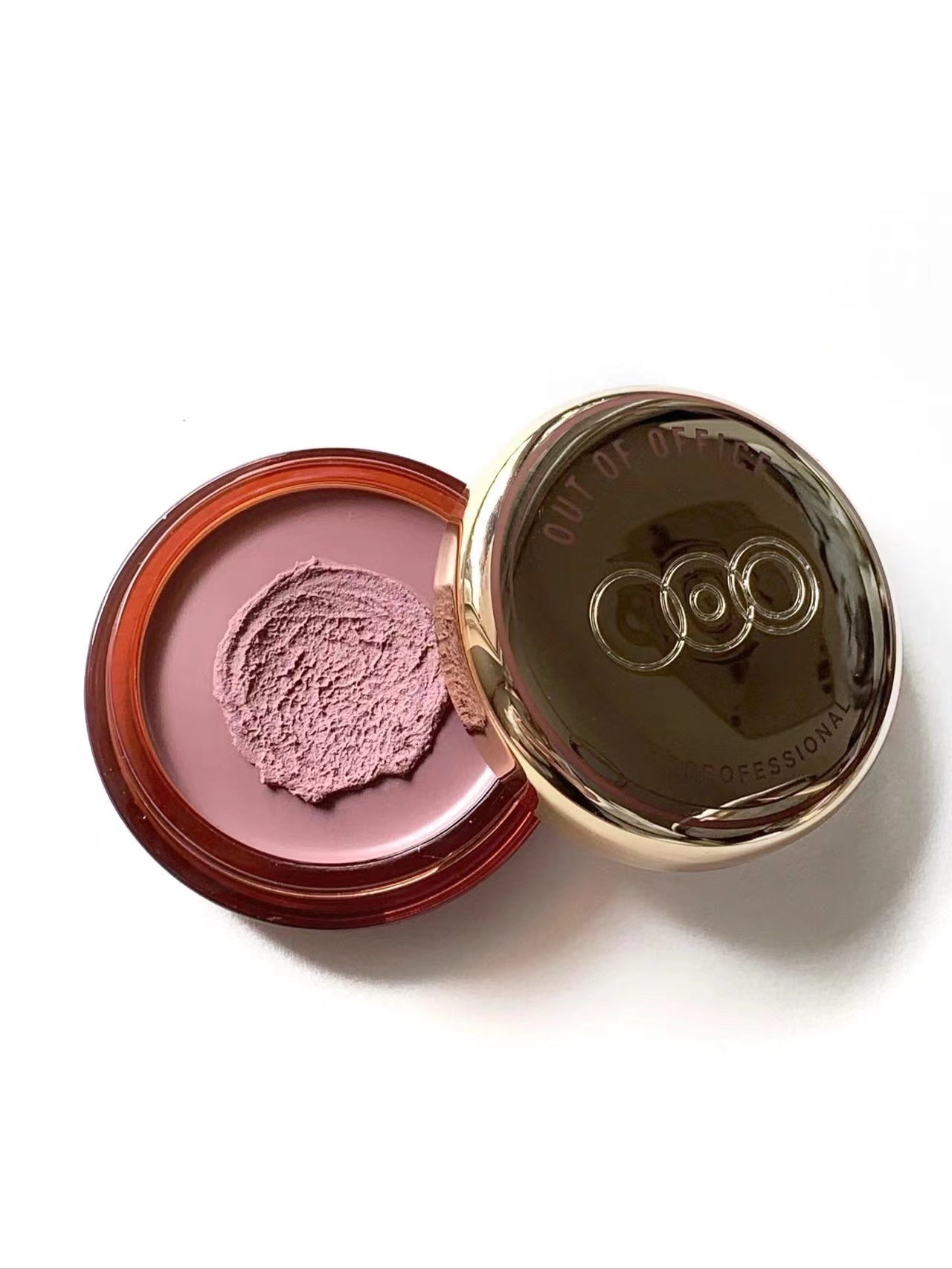 Out of Office Matte Mousse Blush Mud 5.5g OOO 哑光慕斯腮红