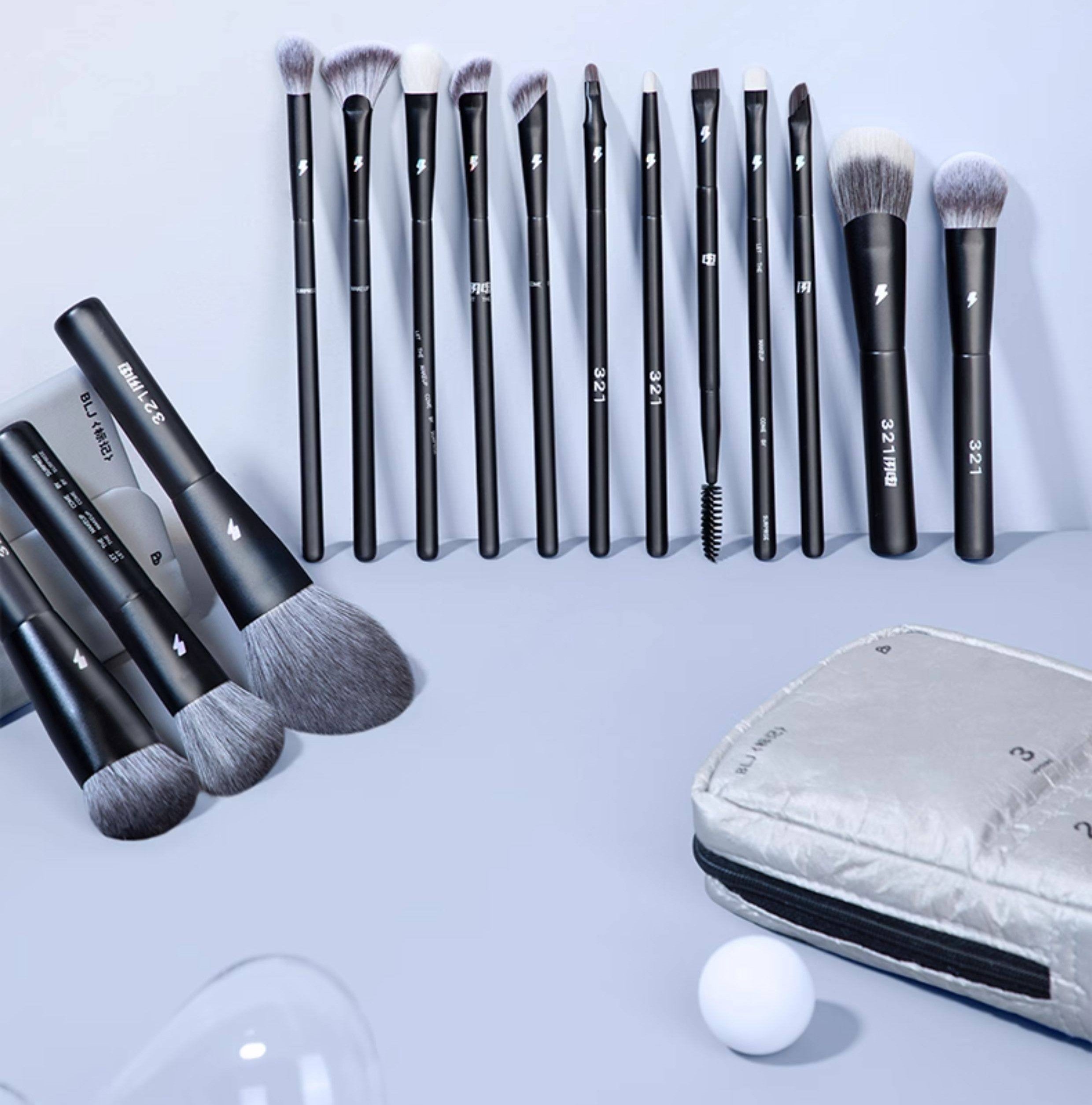 BLJ Lightning Makeup Brush 标记闪电化妆刷