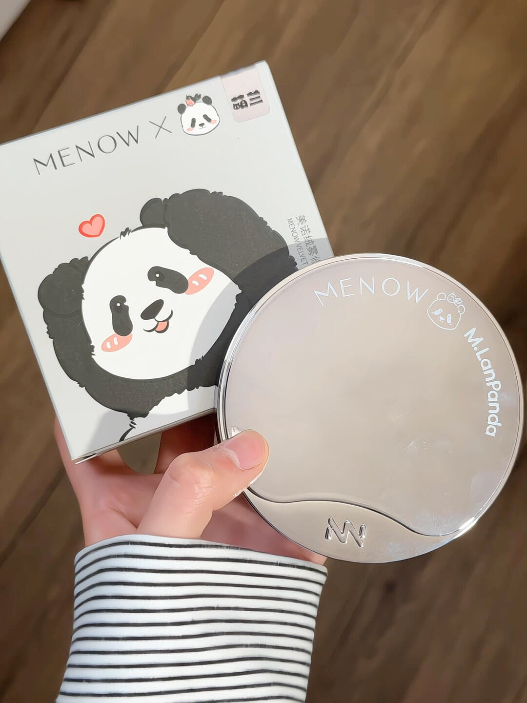 Tiktok/Douyin Hot MENOW X M.LanPanda Velvet Mattifying Finishing Powder 9g/21g【Tiktok抖音爆款】美诺萌兰系列绒雾修颜粉饼