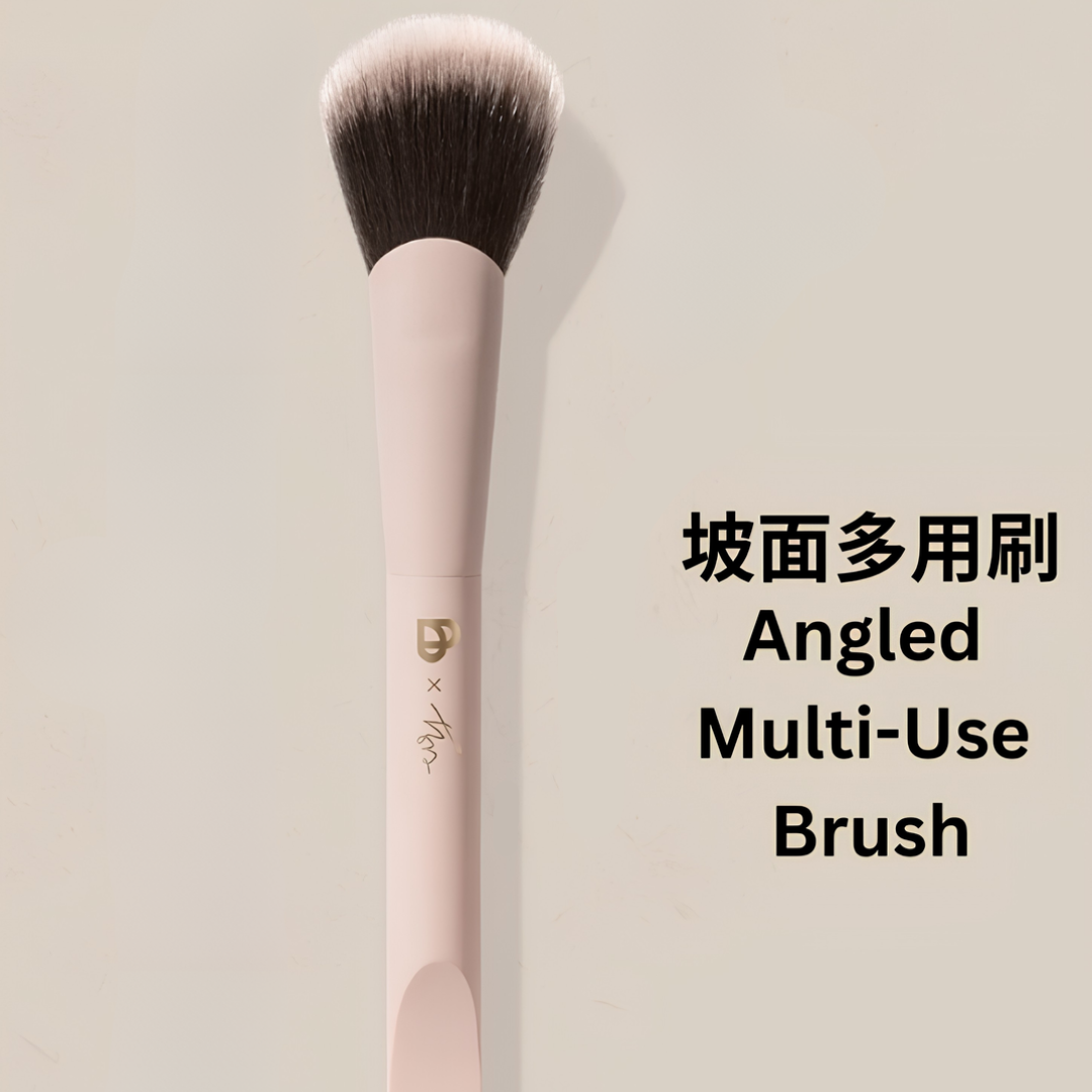 BLJ Radiant Realm Makeup Brush 1pc 标记沐光之境化妆刷
