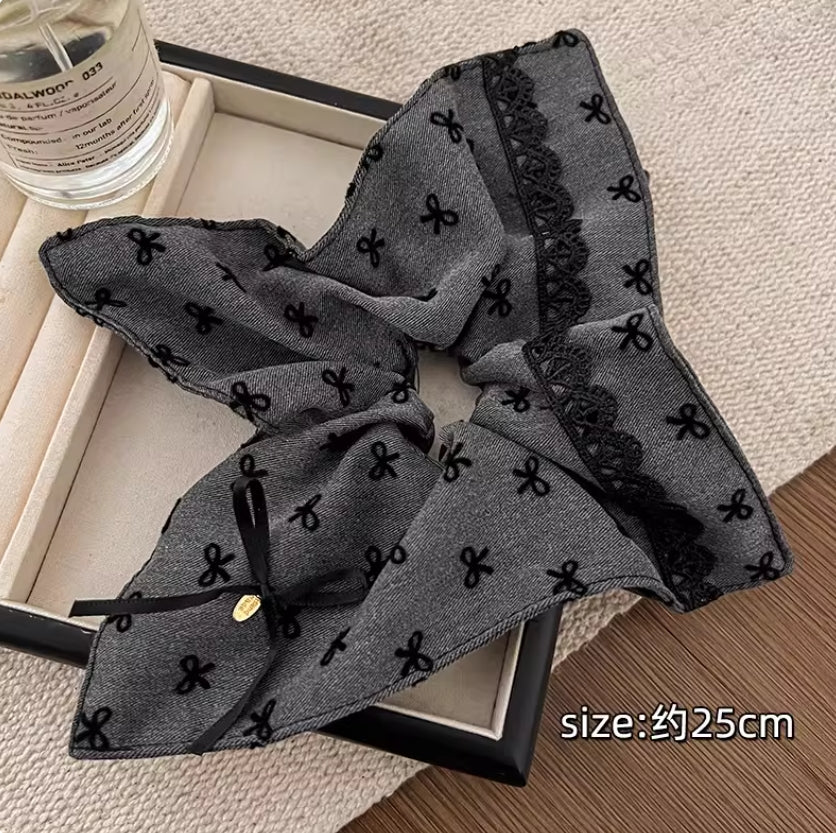 CuteHart Elegant Black Hair Tie - Charming Bow Hair Tie or Polka Dot Hair Tie for a Stylish Look 2pcs 气质黑色波点蝴蝶结大肠发圈尽显时尚风采