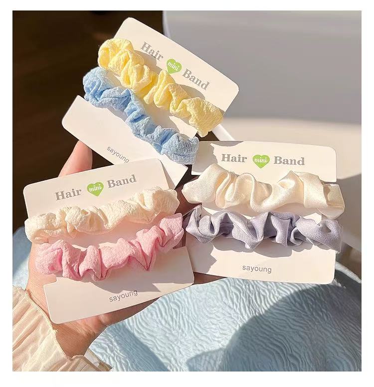 CuteHart Simple Colorful Satin Hair Tie - Chic Piggy Large Intestine Hair Tie for a Stylish Look 2pcs 简约彩色缎面猪大肠发圈带来时尚造型