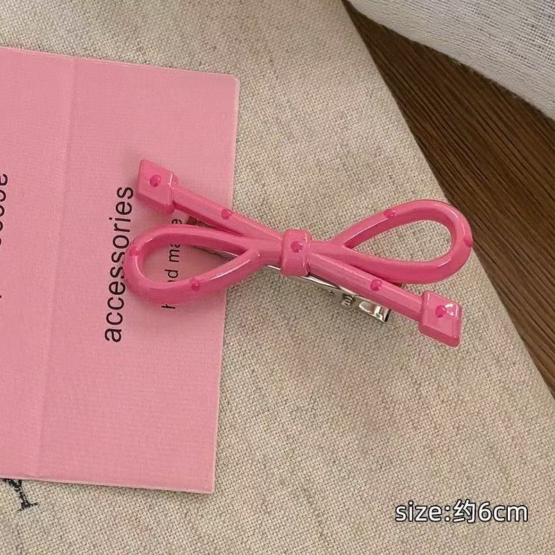 CuteHart Polka Dot Bow Hair Clip - Sweet and Chic Hair Accessory for Everyday Style 2pcs 波点蝴蝶结发夹甜美时尚的日常发饰