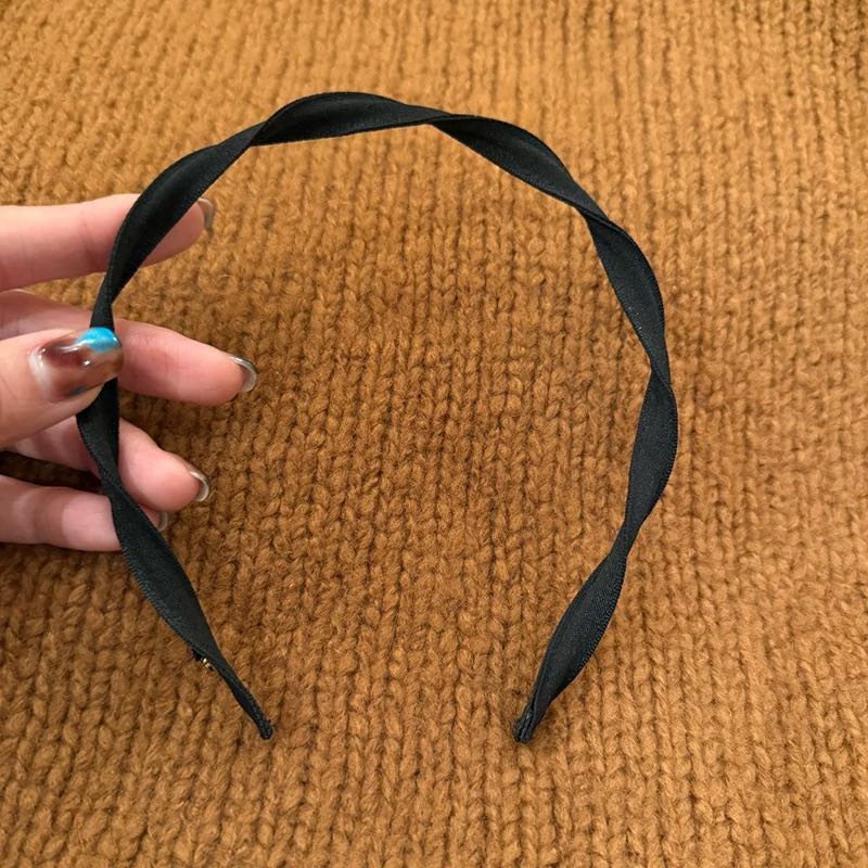 CuteHart Womens Headband - Elegant Fabric Spiral Headband for a Stylish and Graceful Appearance 1pc 丝带螺旋发箍展现女性优雅气质