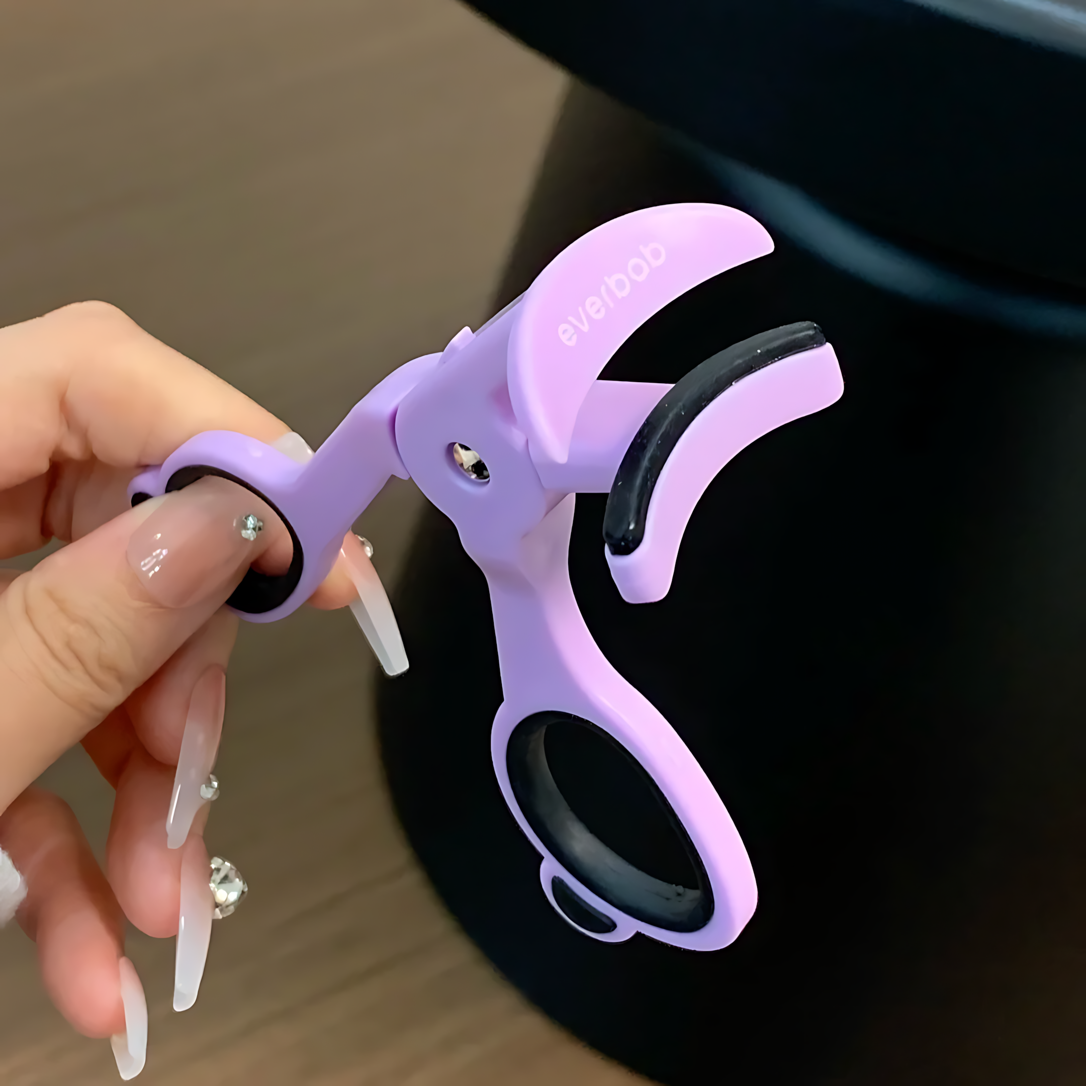 EVERBAB Faster Curling Eyelash Curler 1pc 艾蓓拉一飞冲天无边框睫毛夹
