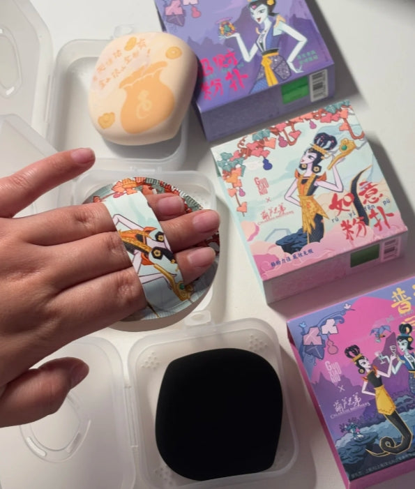 GUOXIAONIU X Hulu Brothers Year of the Snake Collection Powder Puff 郭小妞x葫芦兄弟联名蛇年限定款粉扑