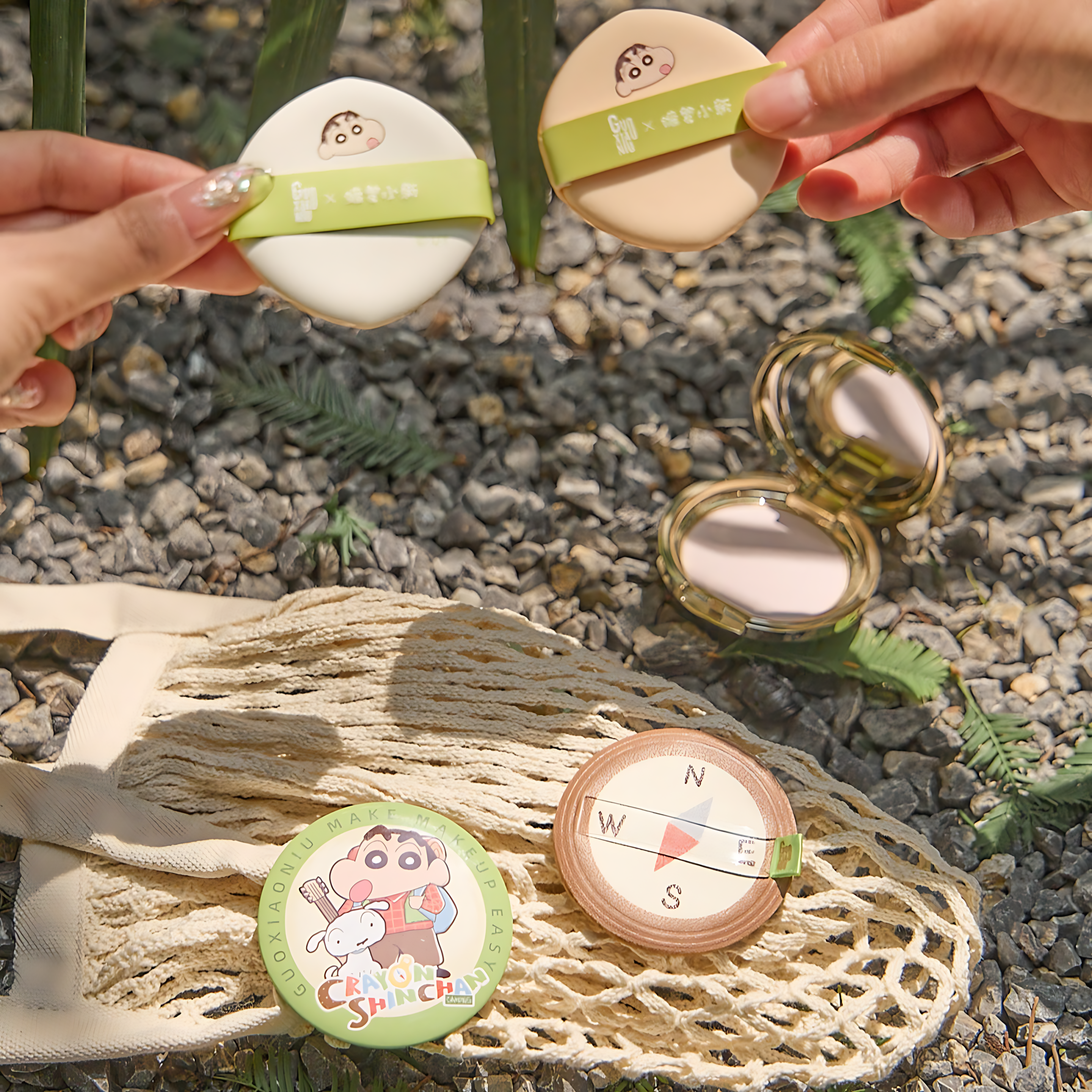 GUOXIAONIU × Crayon Shinchan Camping Series Cushion Puff Set 3pcs 郭小妞×蜡笔小新露营系列小新张口气垫粉扑