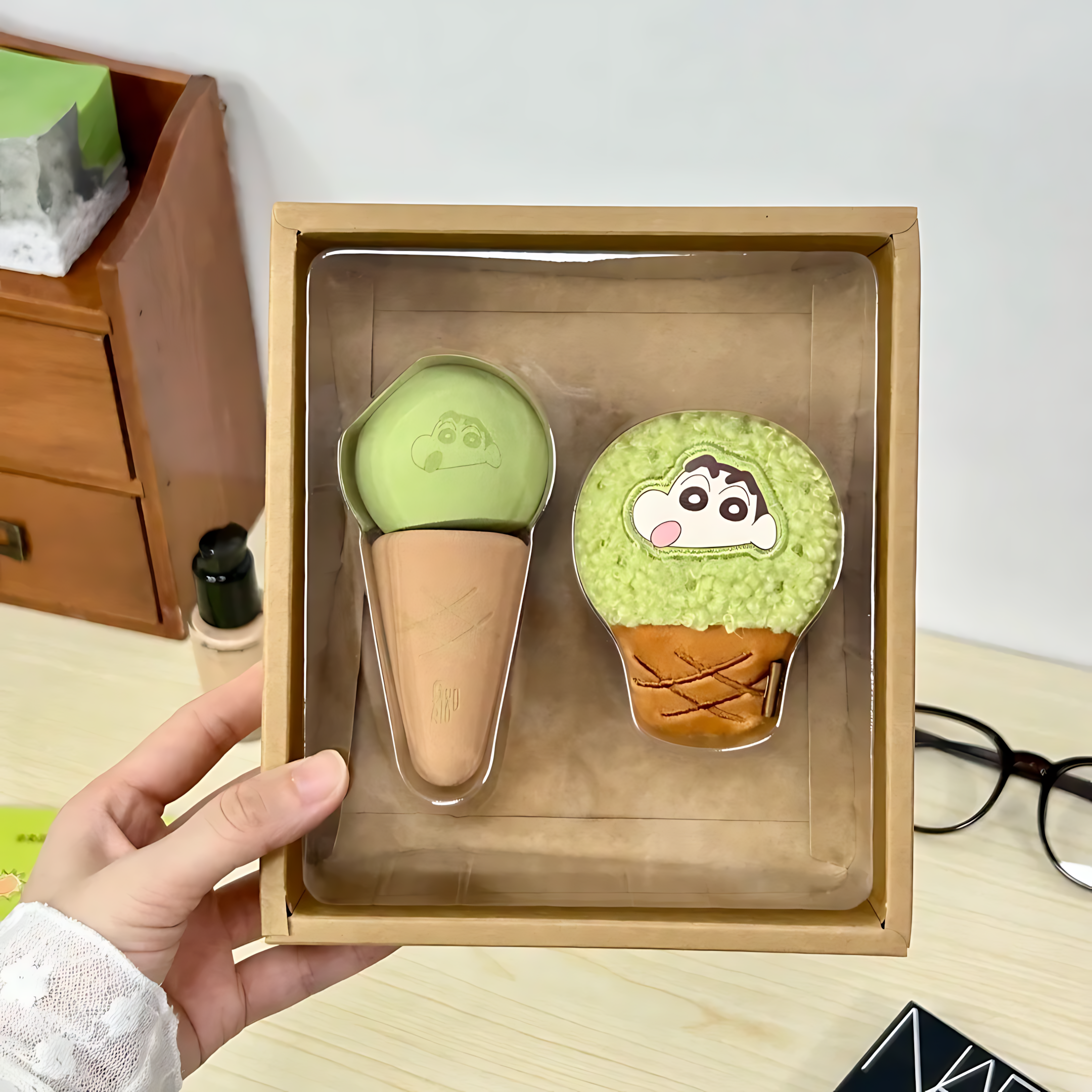 GUOXIAONIU × Crayon Shinchan Camping Series Ice Cream Makeup Sponge Set 3pcs 郭小妞×蜡笔小新露营系列雪糕美妆蛋