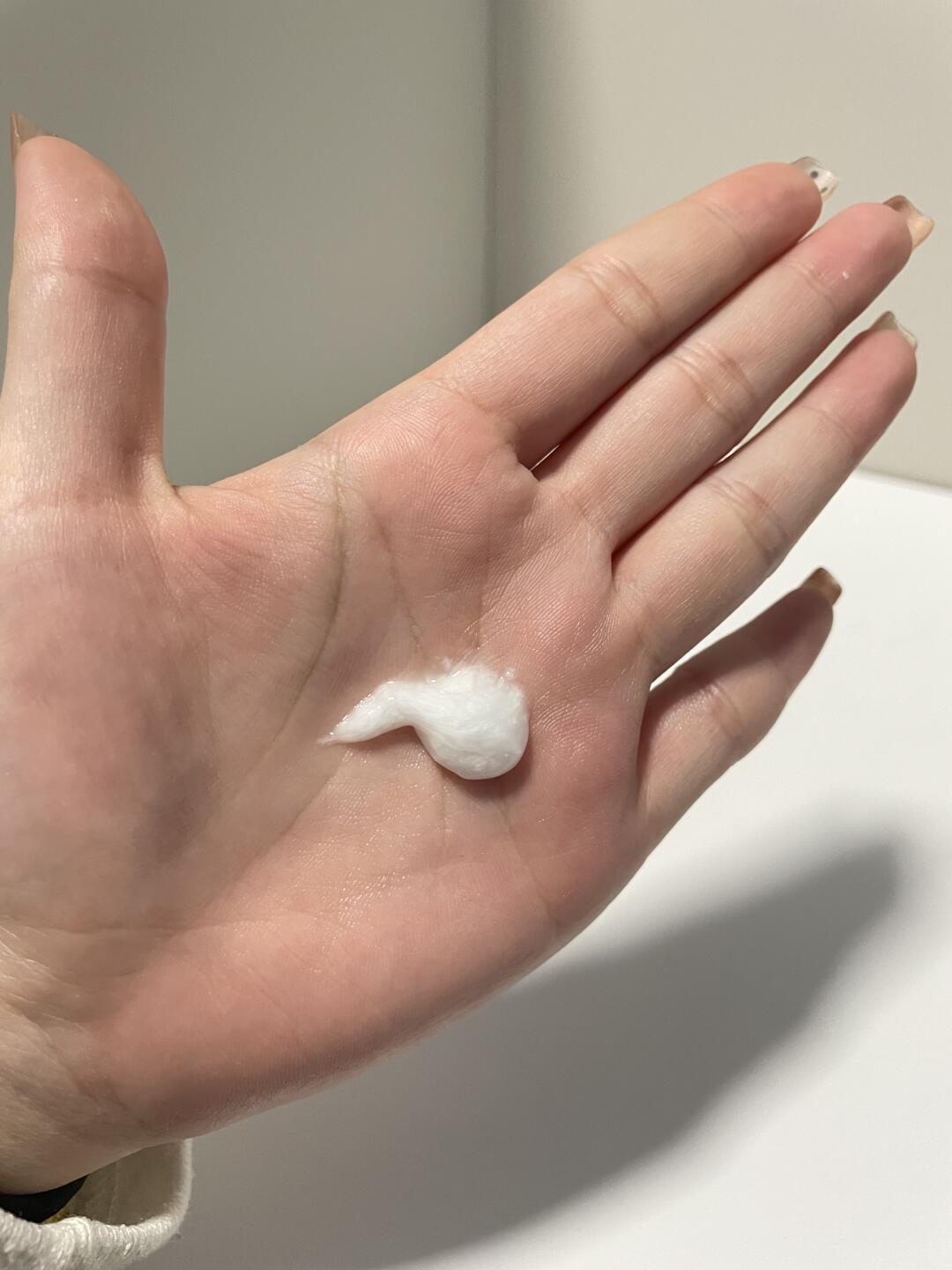 Tiktok/Douyin Hot HERCODO Whitening Facial Cleanser 110g【Tiktok抖音爆款】草安堂美白洁面乳