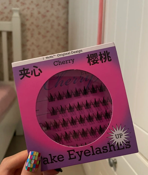 Tiktok/Douyin Hot I WaWa Sandwich Cherry False Eyelash【Tiktok抖音爆款】I WaWa 夹心樱桃假睫毛