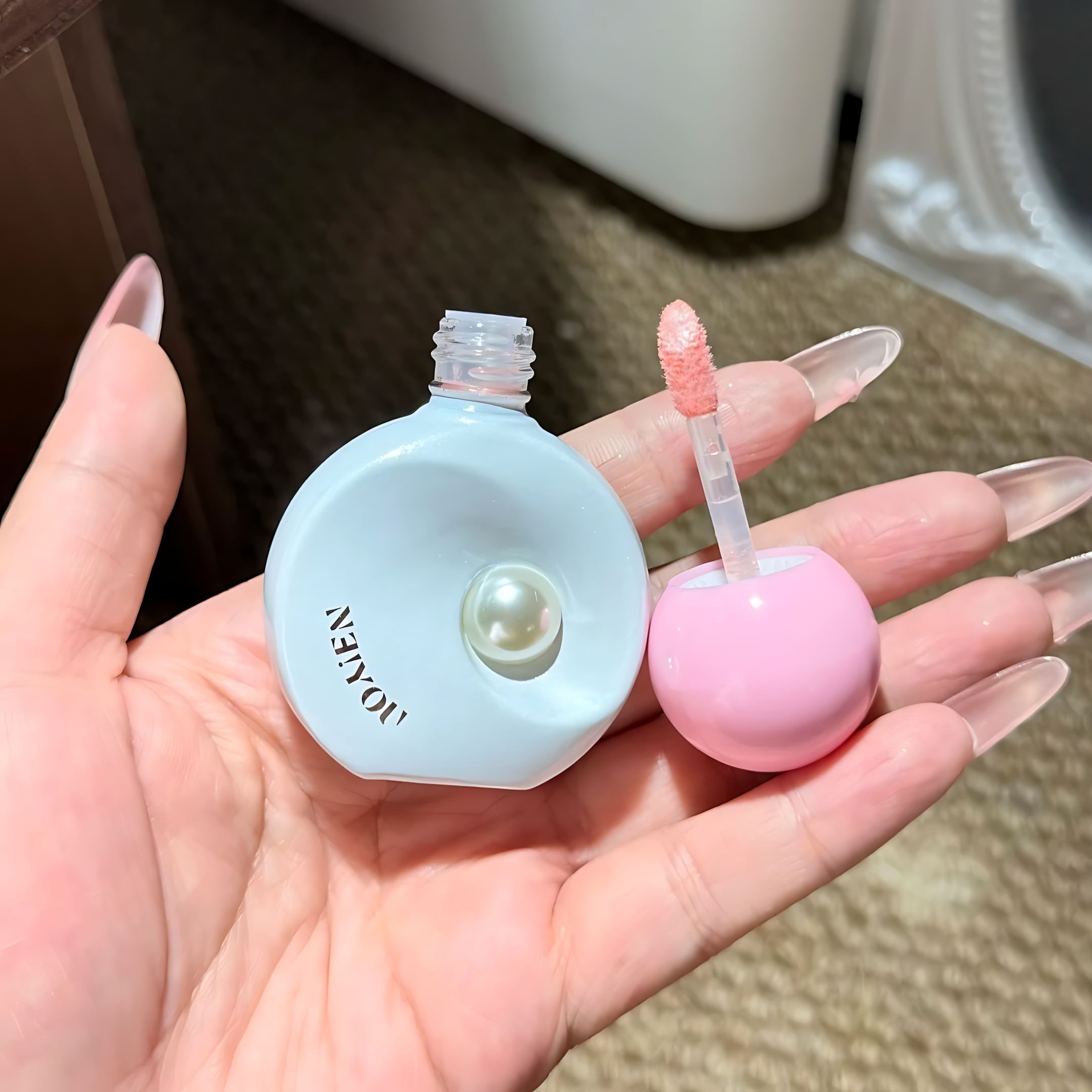NEIYOU Luminous Highlight Glow Liquid 6g 那柚小灯泡发光高光液