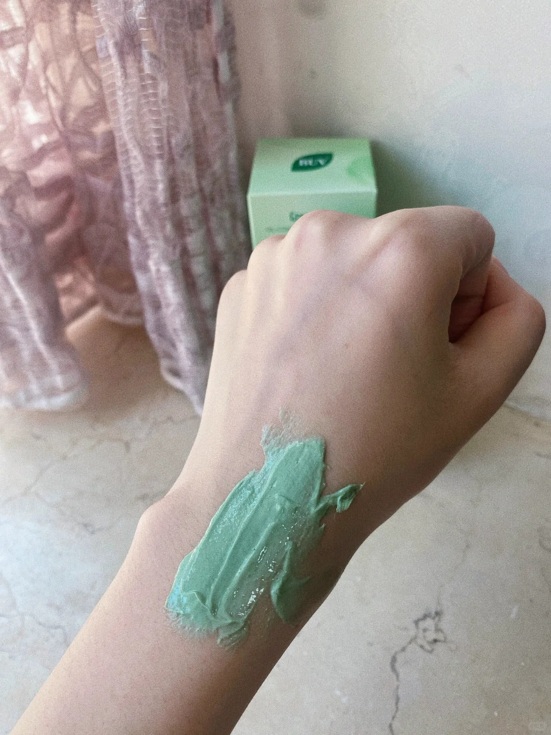 Tiktok/Douyin Hot BUV Chlorophyll Plant Extract Oil-Control Cleansing Mud 100g【Tiktok抖音爆款】BUV叶绿素植萃净透控油洁面泥