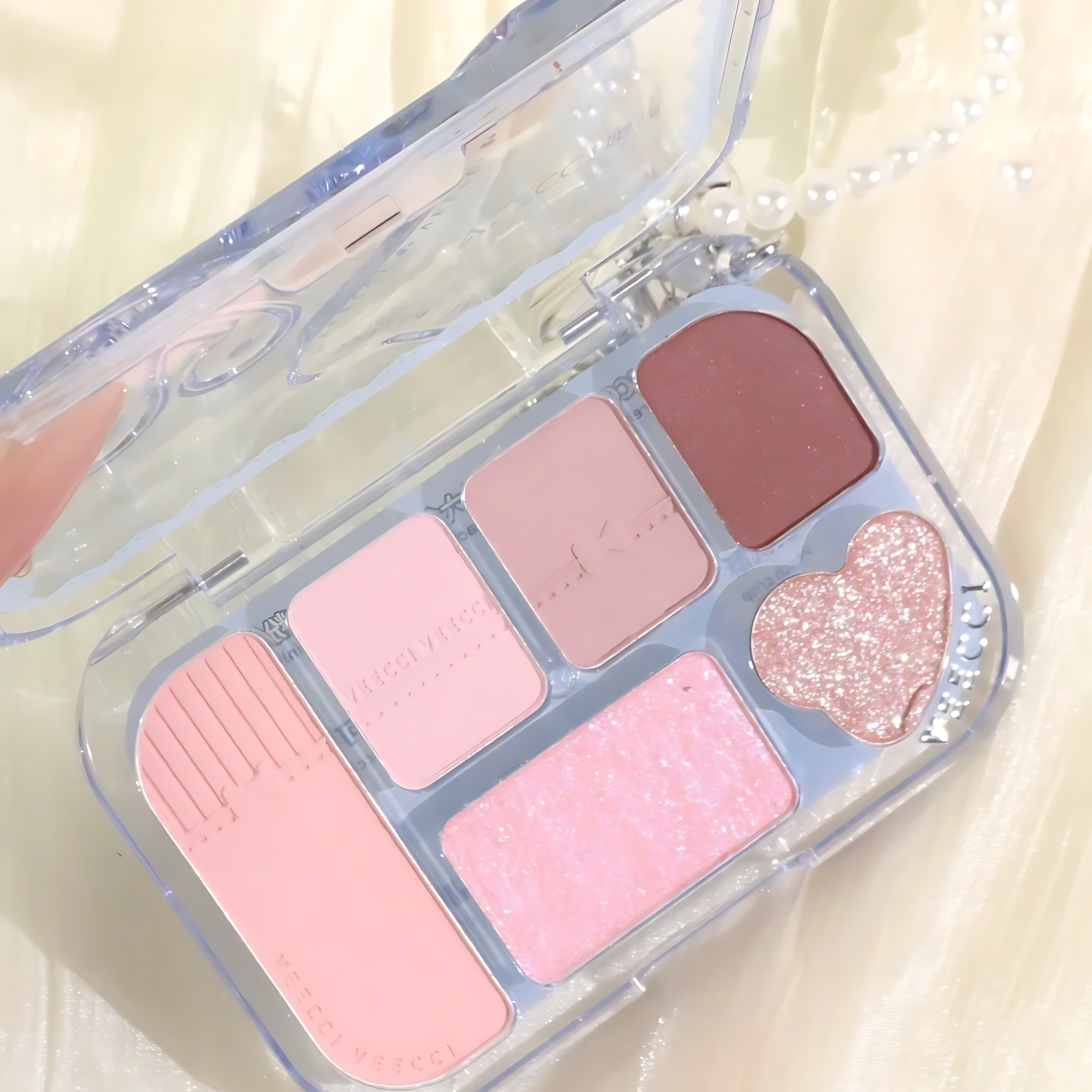 VEECCI Dreamy Lace 6-Color Eyeshadow Palette 8g 唯资梦幻蕾丝六色眼影盘