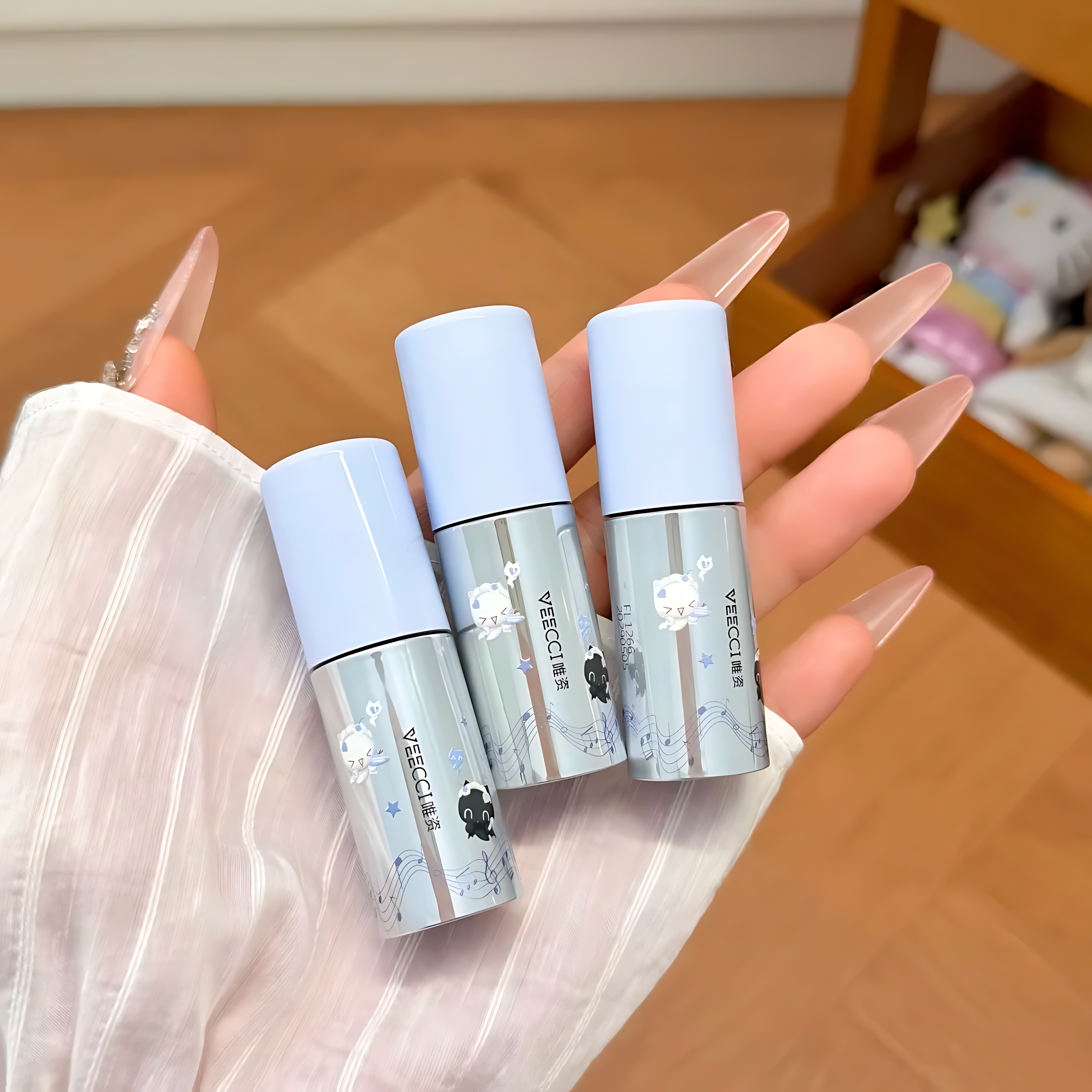 VEECCI × Note Pudding Light-Gloss Hydrating Lip Gloss 5g 唯资×音符布丁联名光膜沁透唇蜜