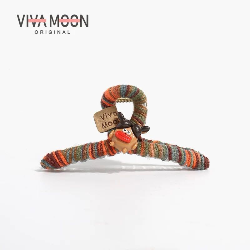 VIVAMOON Fuzzy Claw Clip - Colorful Fuzzy Claw Clip for a Cozy and Charming Look 1pc VIVAMOON彩色可爱毛绒抓夹展现俏皮生动风格