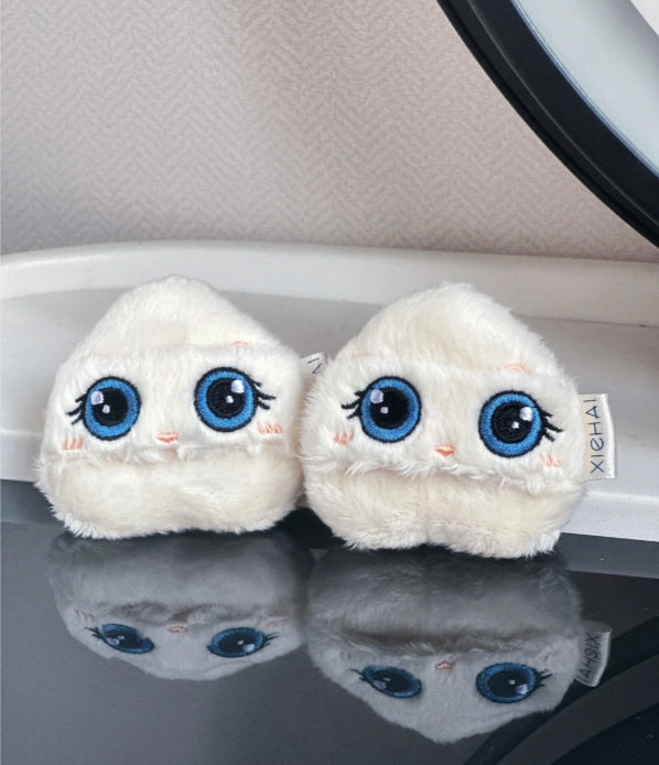 XIEHAI Dreaming Cat Long Velvet Puff 2pcs/box 写海梦中情猫系列长绒粉扑