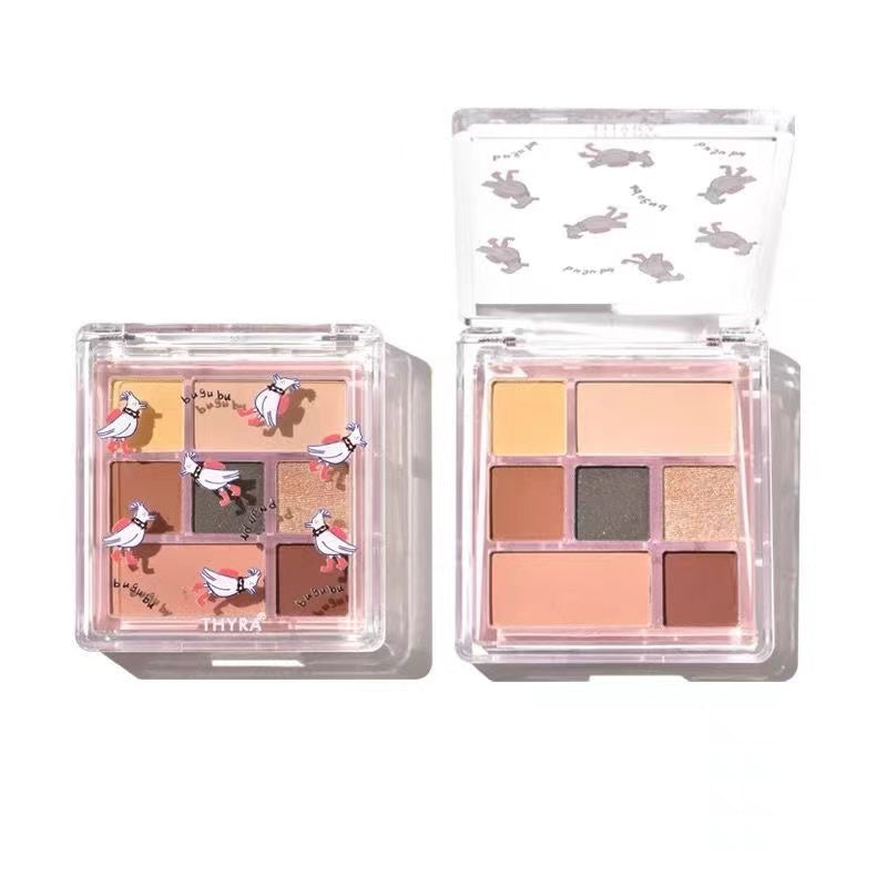 Thyra Childlike Eyeshadow Palette Natural and Easy to Color Without Flying Powder High-gloss Glitter Matte昙雅童趣眼影组合盘七色日常大地色哑光